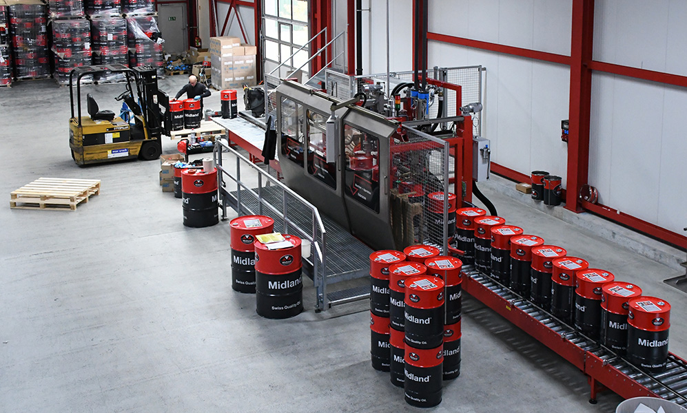  Midland drum filling line in daily use